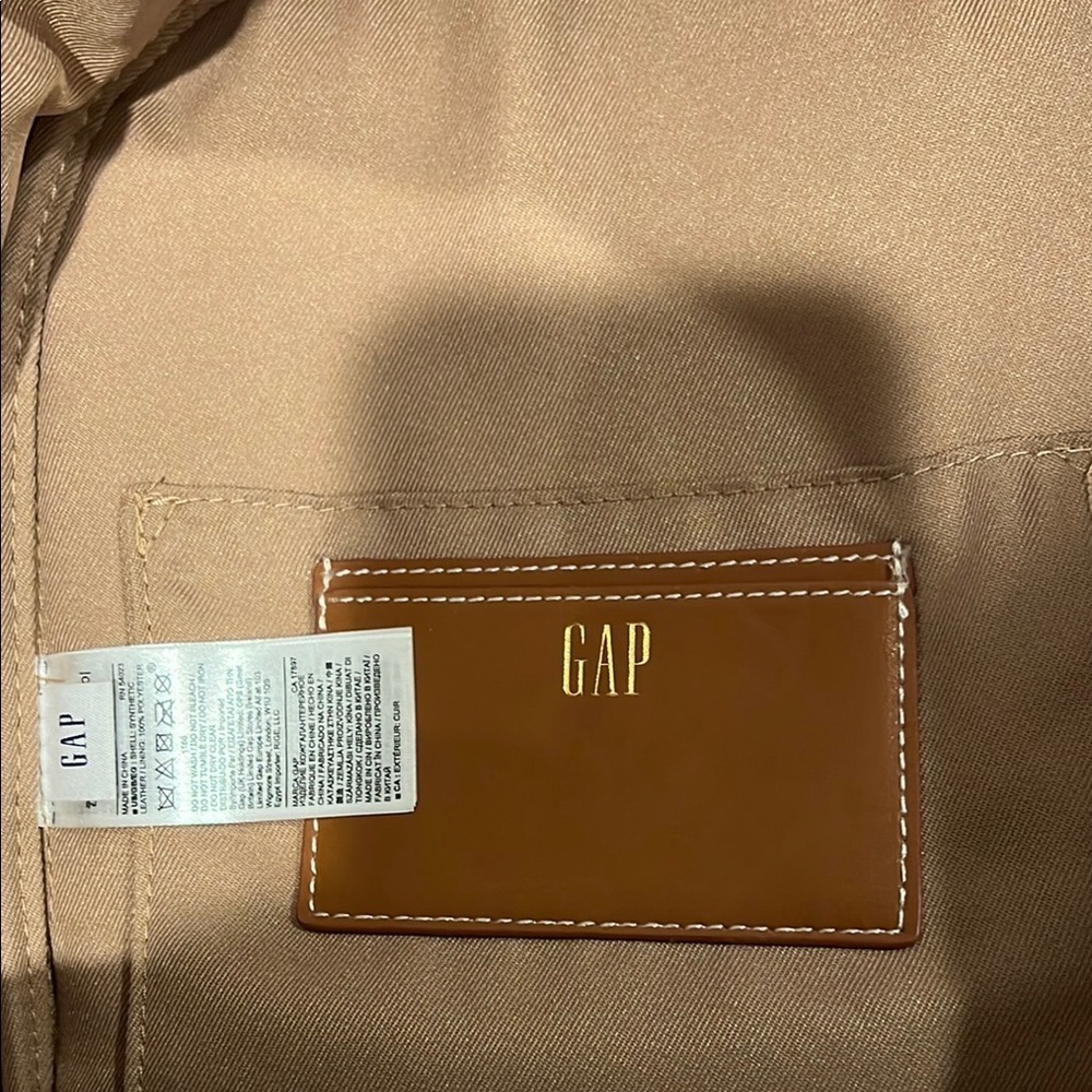 Tan GAP Backpack - Picture 2 of 3
